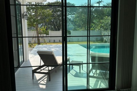 Villa in Chiang Mai, Thailand 4 bedrooms № 162684 - photo 12