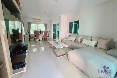 House in Chiang Mai, Thailand 3 bedrooms № 162679 - photo 10