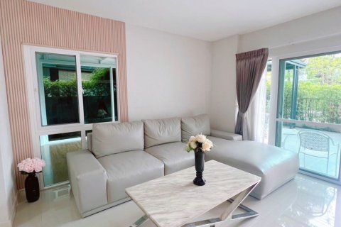 House in Chiang Mai, Thailand 3 bedrooms № 162679 - photo 7