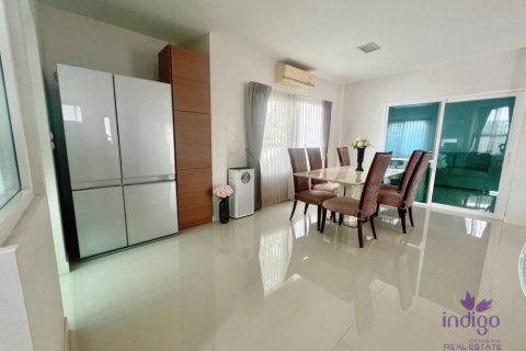 House in Chiang Mai, Thailand 3 bedrooms № 162679 - photo 11