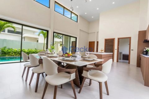 Haus in Pattaya, Thailand 3 Schlafzimmer № 196599 - Foto 11