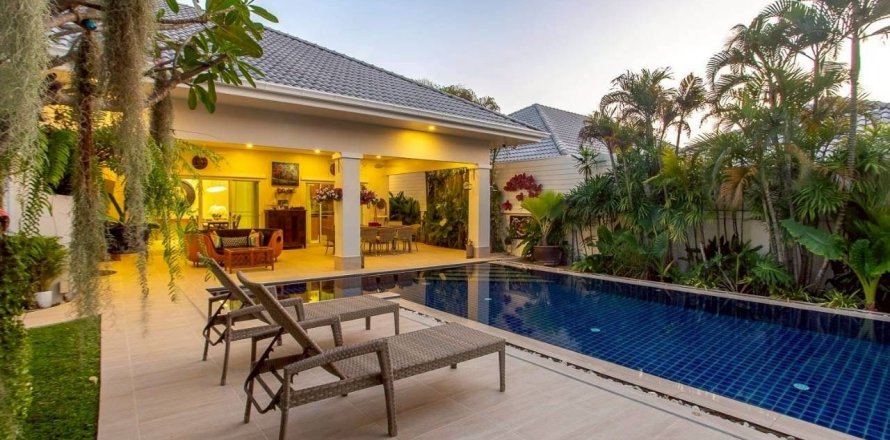 Villa in Hua Hin, Thailand 3 bedrooms № 157894