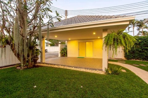 Villa in Hua Hin, Thailand 3 bedrooms № 157894 - photo 26