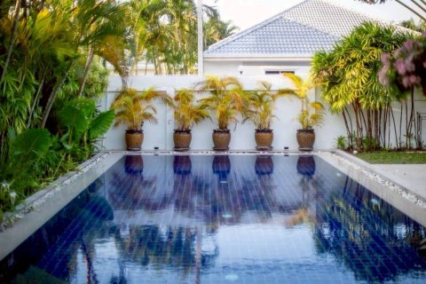 Villa in Hua Hin, Thailand 3 bedrooms № 157894 - photo 13