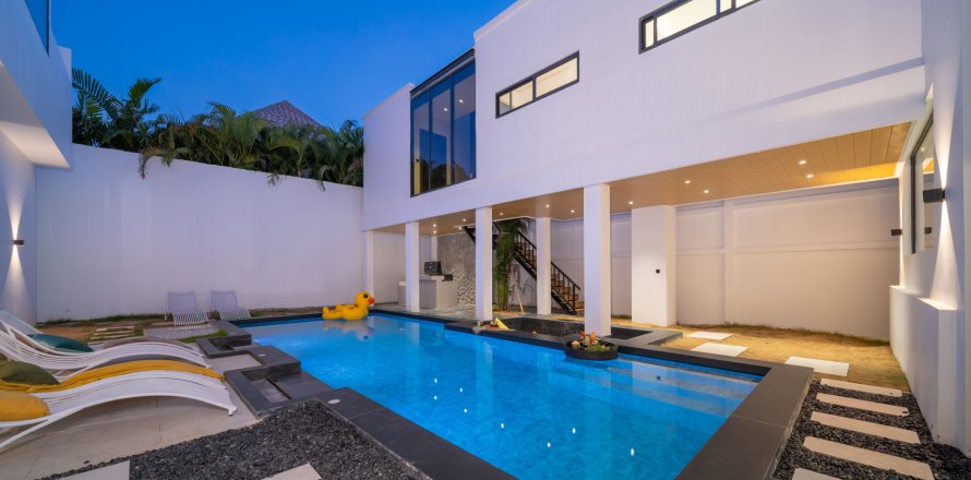 Villa à Phuket, Thaïlande 7 chambres № 157893