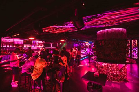 Коммерческая недвижимость в Ваттхане, Бангкок, Таиланд  № 157892