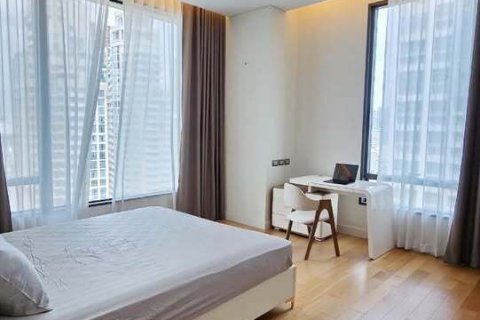 Студия в кондо в Патхум Ване, Бангкок, Таиланд № 148597 - фото 1