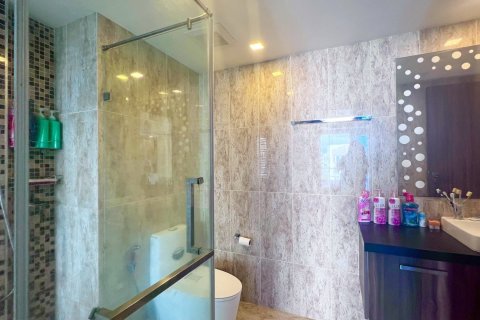 Studio dans le Condo à Pattaya, Thaïlande  № 144939 - photo 10