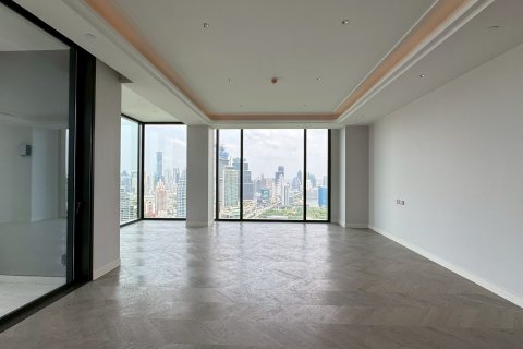 Кондоминиум с 3 спальнями в Патхум Ване, Бангкок, Таиланд № 136282 - фото 5