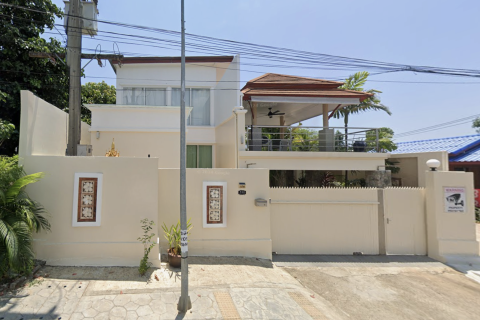 Villa in Phuket, Thailand 3 bedrooms № 155124 - photo 1