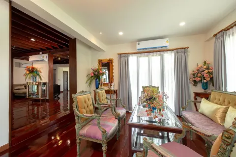 Duplex in Chiang Mai, Thailand 4 bedrooms № 155120 - photo 23