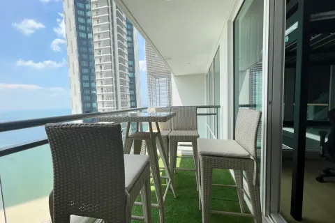 Condominio de 2 dormitorios en Jomtien Beach, Pattaya, Tailandia № 210757 - foto 29