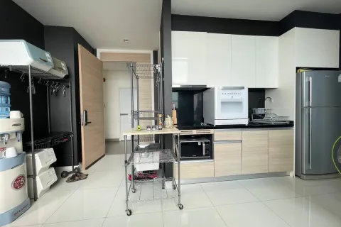 Condominio de 2 dormitorios en Jomtien Beach, Pattaya, Tailandia № 210757 - foto 22