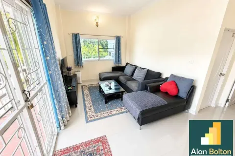 Casa de 3 dormitorios en Pattaya, Tailandia № 210761 - foto 15