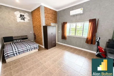 Casa de 3 dormitorios en Pattaya, Tailandia № 210761 - foto 14