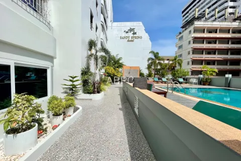 Estudio en el condominio en Pattaya, Tailandia № 210758 - foto 2