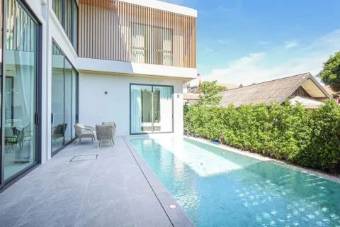 Casa de 5 dormitorios en Jomtien Beach, Pattaya, Tailandia № 210759 - foto 20
