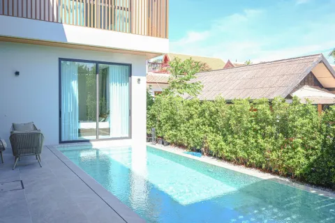 Casa de 5 dormitorios en Jomtien Beach, Pattaya, Tailandia № 210759 - foto 28