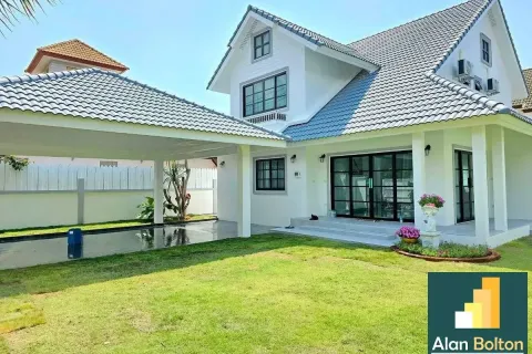 Дом в Паттайе, Таиланд с 4 спальнями № 210756