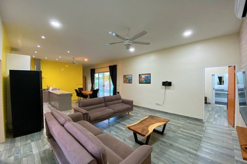 Villa in Pran Buri, Thailand 3 bedrooms № 168746 - photo 30