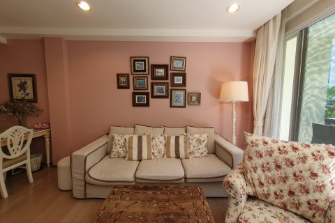 Villa in Hua Hin, Thailand 3 bedrooms № 168748 - photo 1