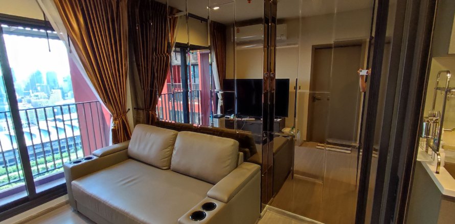 Studio dans le Condo à Ratchathewi, Bangkok, Thaïlande  № 145683