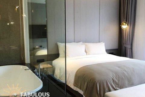 Condo in Bang Tao, Thailand, 2 bedrooms № 179332 - photo 5