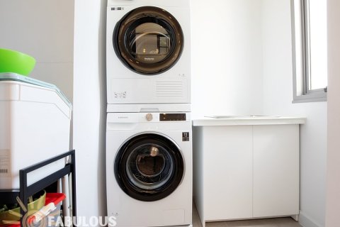 Penthouse in Bang Tao, Thailand 3 bedrooms № 179334 - photo 17