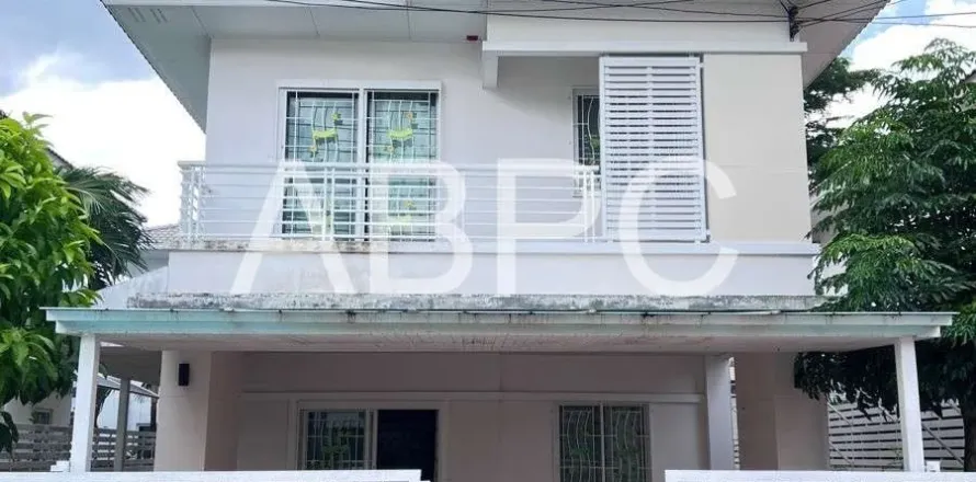 Casa de 3 dormitorios en Jomtien Beach, Pattaya, Tailandia № 211962