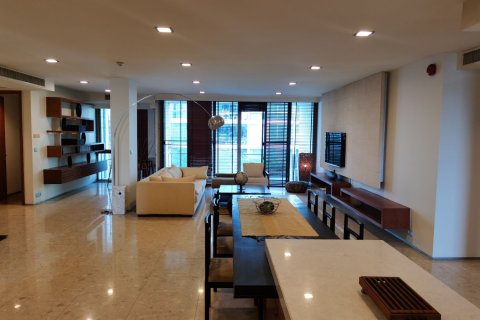คอนโดมิเนียมในกรุงเทพฯ, ประเทศไทย, 3 ห้องนอน № 181058 - รูปถ่าย 5