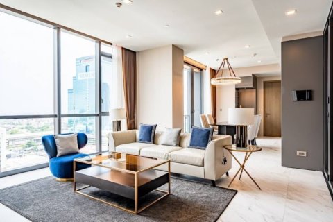 Condo in Bangkok, Thailand, 2 bedrooms  № 181052