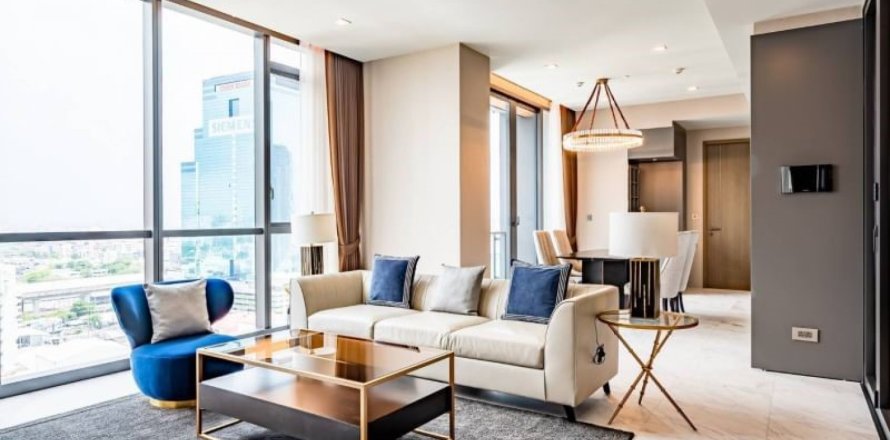 Condo in Bangkok, Thailand, 2 bedrooms  № 181052