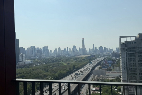 Condo in Bangkok, Thailand, 1 bedroom № 186313 - photo 5
