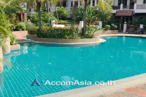 Adosado de 3 dormitorios en Watthana, Bangkok, Tailandia № 214328 - foto 11
