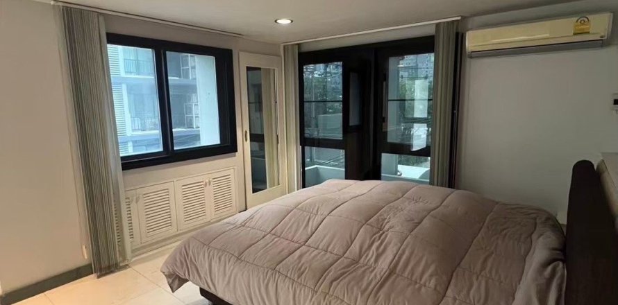 Condo à Pathum Wan, Bangkok, Thaïlande, 3 chambres  № 170569