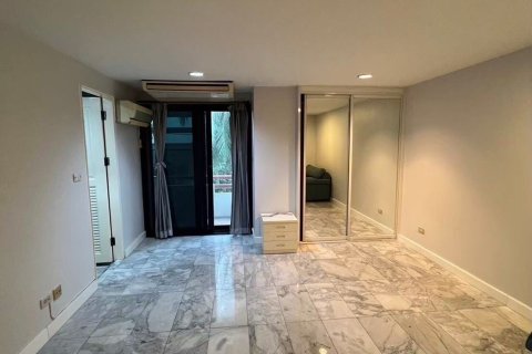 Condo à Pathum Wan, Bangkok, Thaïlande, 3 chambres  № 170569 - photo 10