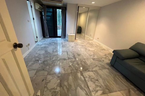 Condo à Pathum Wan, Bangkok, Thaïlande, 3 chambres  № 170569 - photo 5