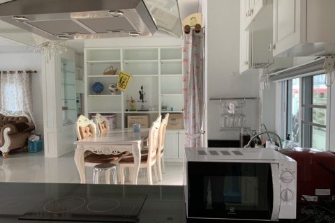 Maison à Rayong, Thaïlande 5 chambres № 170567 - photo 2