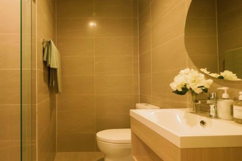 Condo in Bangkok, Thailand, 2 bedrooms  № 139824 - photo 6