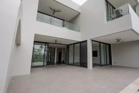 Villa in Nakhon Si Thammarat, Thailand 4 bedrooms № 139830 - photo 7