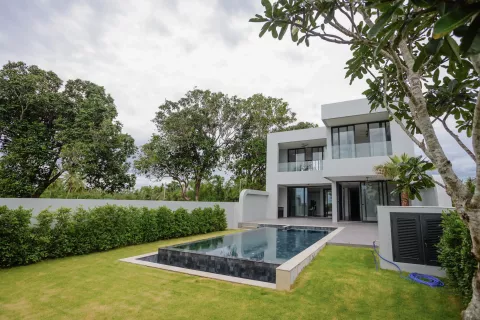 Villa in Nakhon Si Thammarat, Thailand 4 bedrooms № 139830 - photo 5