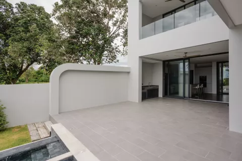 Villa in Nakhon Si Thammarat, Thailand 4 bedrooms № 139830 - photo 6