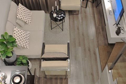 Студия в кондо в Дин Даенге, Бангкок, Таиланд № 135928 - фото 2