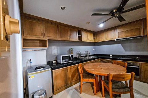 Condo in Watthana, Bangkok, Thailand, 3 bedrooms  № 135930 - photo 3