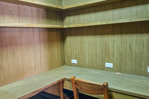 Condo in Watthana, Bangkok, Thailand, 3 bedrooms  № 135930 - photo 20