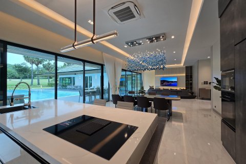 Вилла в Ча-аме, Таиланд с 4 спальнями  № 135929 - фото 16