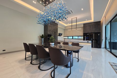 Вилла в Ча-аме, Таиланд с 4 спальнями  № 135929 - фото 9