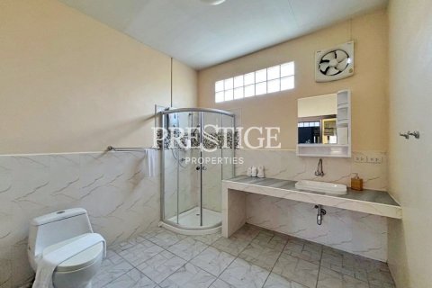 Propriété commerciale à Pattaya, Thaïlande 650 m2 № 198215 - photo 12