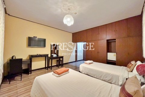 Propriété commerciale à Pattaya, Thaïlande 650 m2 № 198215 - photo 14