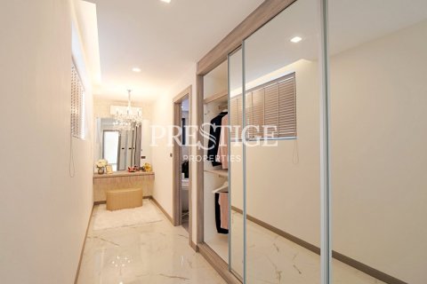 บ้านในพัทยา, ประเทศไทย 34 ห้องนอน № 198218 - รูปถ่าย 8
